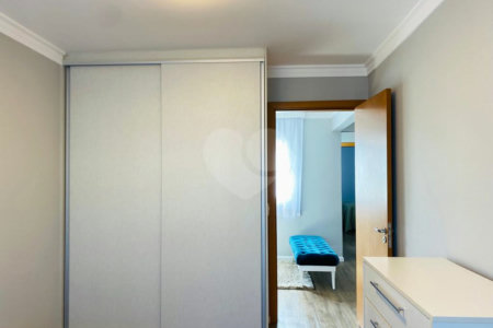 Casa à venda com 4 quartos, sendo 2 suítes, no condomínio Residencial Vila Lagos, São Paulo - SP