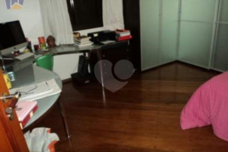 Apartamento à venda com 3 quartos, sendo 2 suítes, em Tatuapé, São Paulo, SP