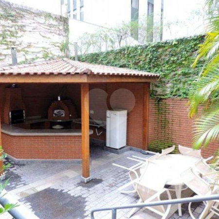 Apartamento à venda com 2 quartos em Real Parque, São Paulo, SP