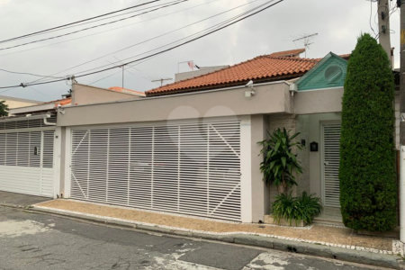Casa Térrea à venda com 3 quartos, sendo 2 suítes, em Parque Vitória, São Paulo, SP