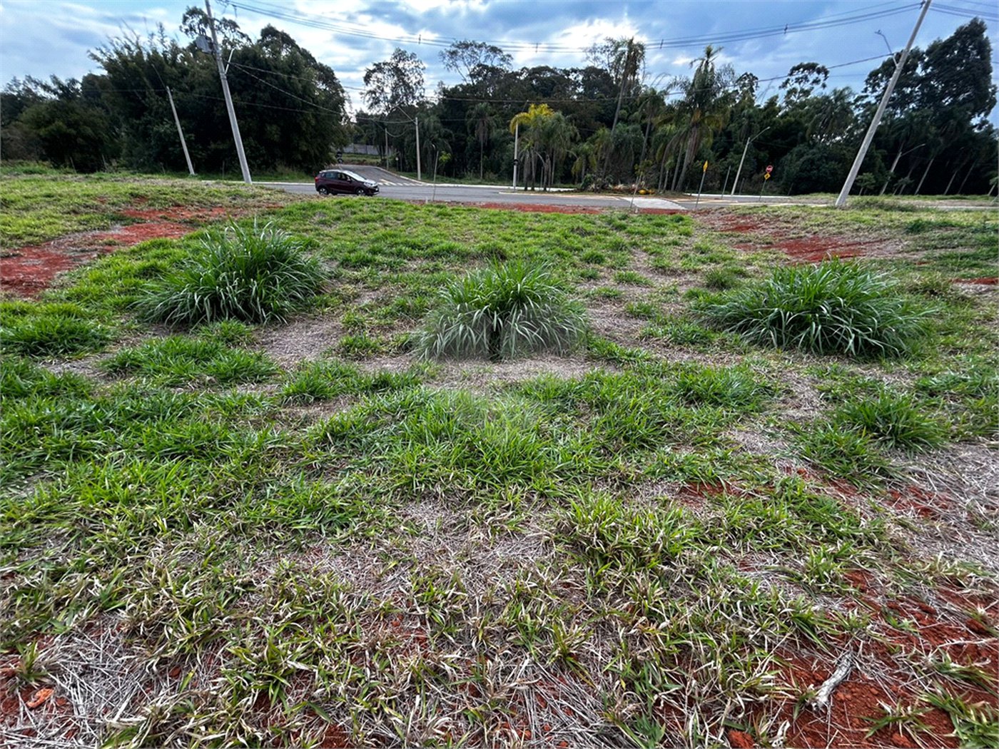 Terreno à venda no condomínio Residencial Quinta das Palmeiras, Itapetininga - SP