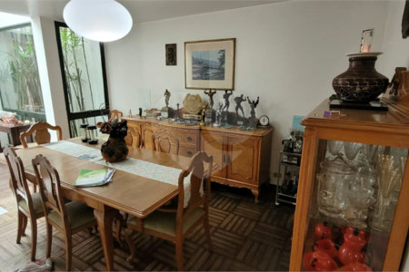 Casa à venda ou para alugar com 3 quartos, sendo 2 suítes, em Alto da Boa Vista, São Paulo, SP