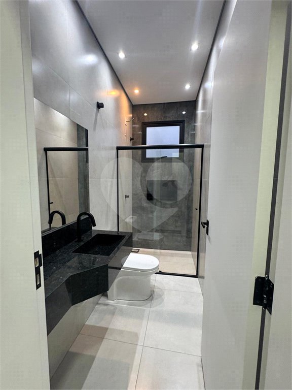 Casa à venda com 3 quartos, sendo 2 suítes,  no condomínio Jardim Golden Park Residencial, Sorocaba - SP