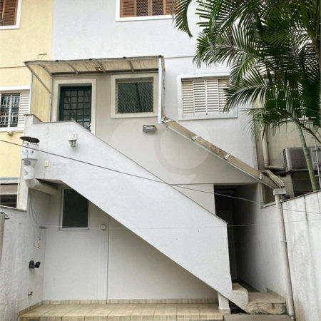Sobrado à venda com 3 quartos, sendo 1 suíte, em Vila Lageado, São Paulo, SP