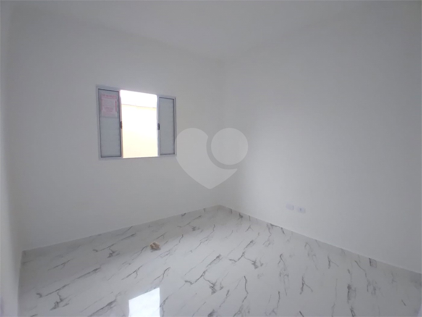 Casa Térrea à venda com 2 quartos, sendo 1 suíte, em Florida Mirim, Mongaguá, SP