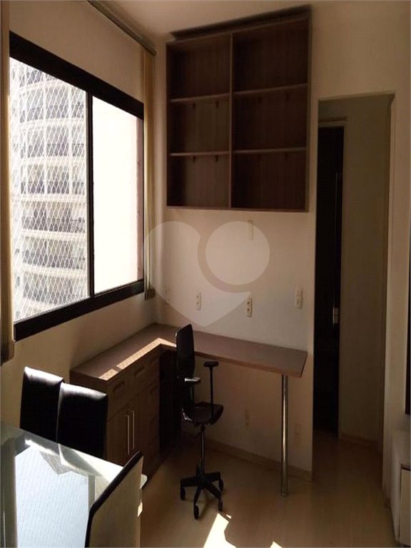 Apartamento à venda com 2 quartos, sendo 1 suíte, em Moema, São Paulo, SP