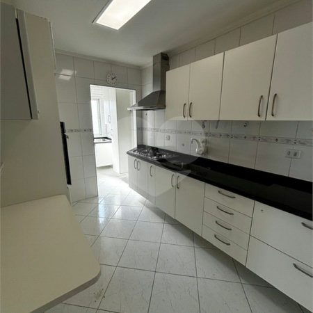 Apartamento à venda com 2 quartos, sendo 1 suíte,  em Santa Maria, São Caetano do Sul, SP
