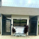 Casa à venda com 2 quartos, sendo 1 suíte, no condomínio Figueiras, Atibaia - SP