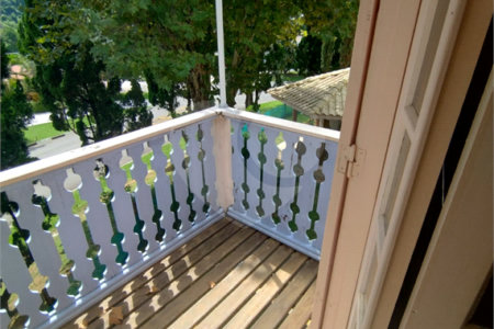 Casa à venda com 3 quartos, sendo 1 suíte, no condomínio Bosque de Greviléa, Vinhedo - SP