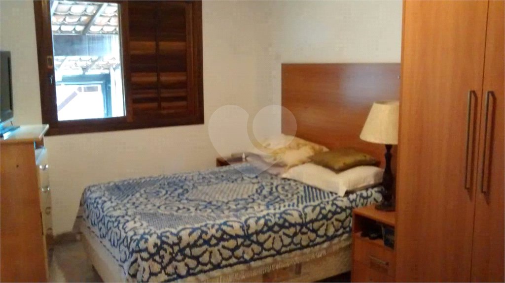 Casa à venda com 2 quartos em Vila Suissa, Mogi das Cruzes, SP