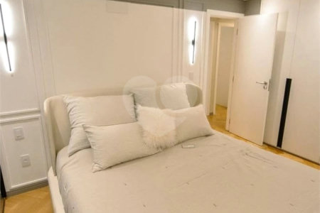 Mooca Apartamento para venda Área Útil 158m 4 dormitórios 2 suítes 3 vagas Porteira Fechada.