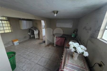 Casa para reforma terreno de 300 m²