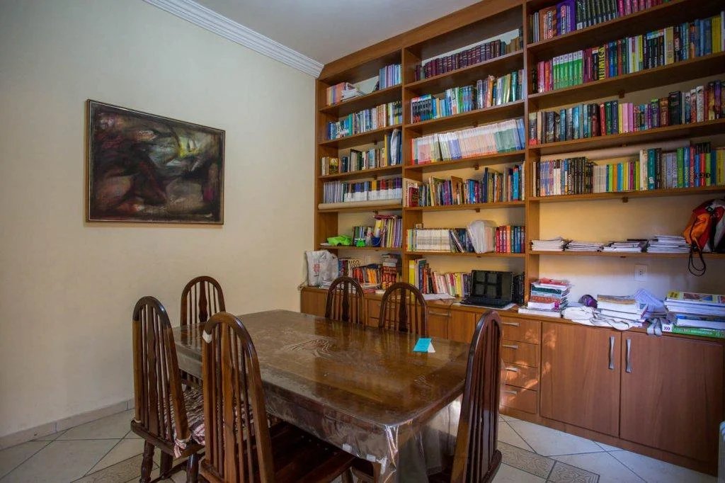 Casa à venda com 4 suítes em Cidade São Francisco, São Paulo, SP