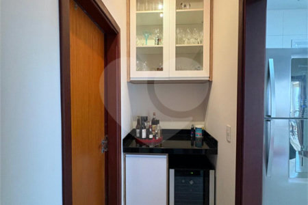 Casa à venda com 3 suítes no condomínio Damha II, São Carlos - SP