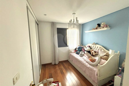 Apartamento à venda com 3 suítes em Granja Julieta, São Paulo, SP
