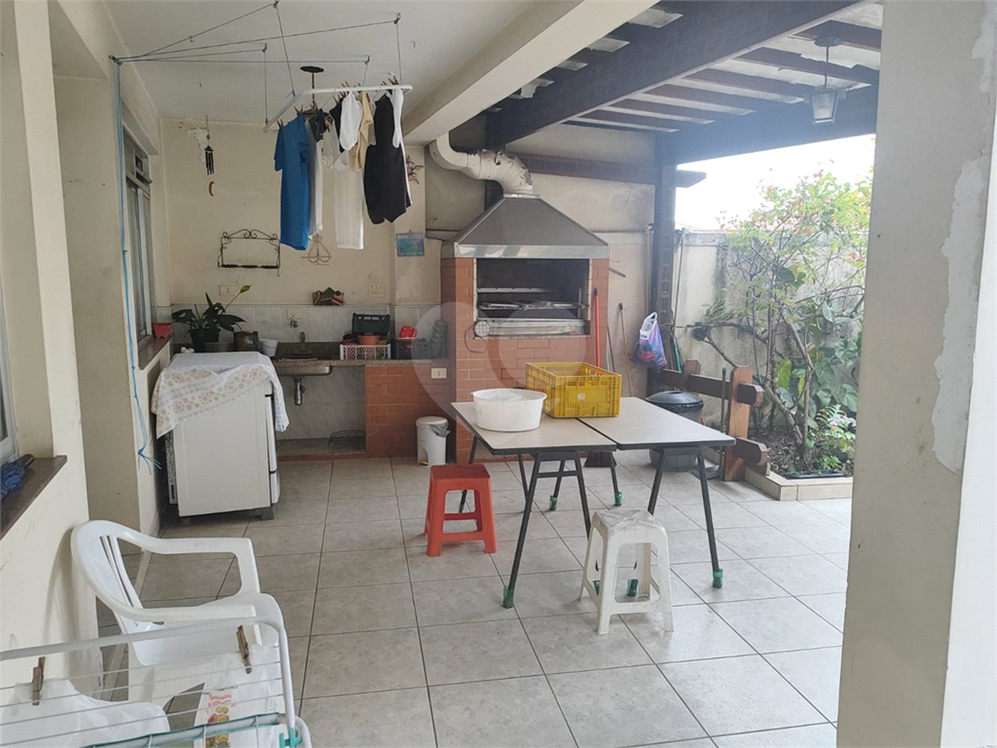 Casa à venda com 4 quartos, sendo 2 suítes, no condomínio Chácara das Rosas, São Paulo - SP