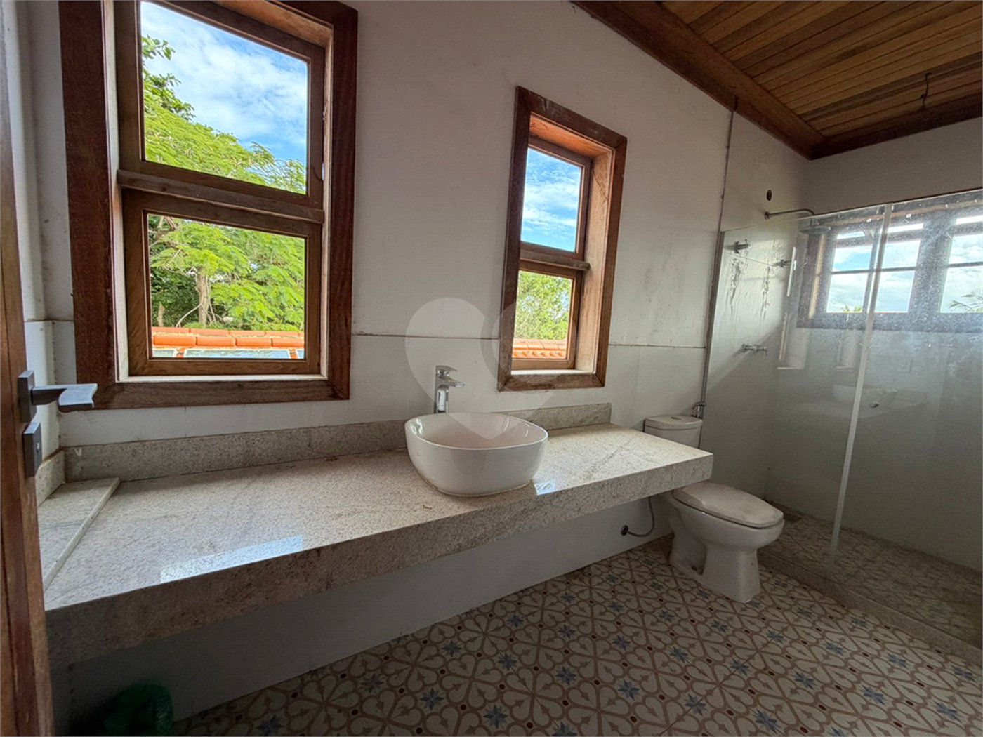 Casa à venda com 4 quartos, sendo 2 suítes, em Ogiva, Cabo Frio, RJ