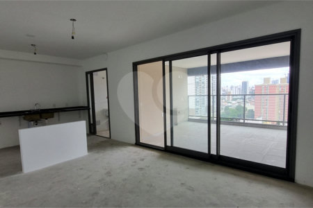 Apartamento à venda com 3 suítes em Chácara Santo Antônio, São Paulo, SP