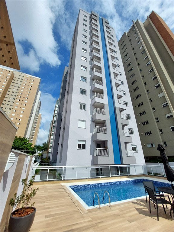 Apartamento à venda com 2 quartos, sendo 1 suíte,  em Campestre, Santo André, SP