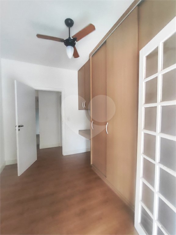 Casa à venda com 4 quartos, sendo 1 suíte, em Ivoturucaia, Jundiaí, SP