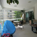 Apartamento à venda com 3 suítes em Real Parque, São Paulo, SP