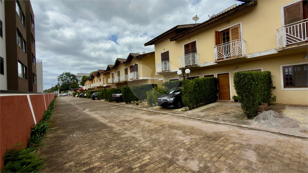 Casa à venda com 2 quartos no condomínio Portal dos Gamez, Atibaia - SP