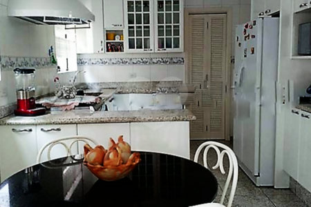 Casa à venda com 3 quartos, sendo 1 suíte,  em Jardim Franca, São Paulo, SP