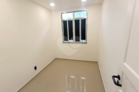 Apartamento à venda com 3 quartos em Rio Comprido, Rio de Janeiro, RJ