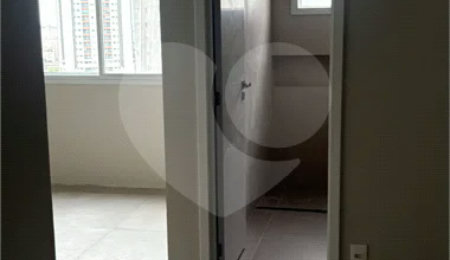 Apartamento à venda com 3 suítes em Vila Mogilar, Mogi das Cruzes, SP