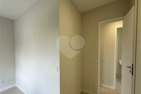 Apartamento à venda com 4 quartos, sendo 3 suítes,  em Jardim Monte Kemel, São Paulo, SP
