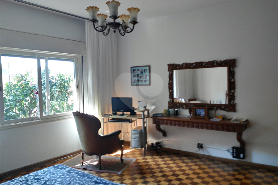 Casa à venda com 4 quartos, sendo 2 suítes, em Tremembé, São Paulo, SP