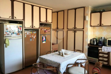 Sobrado à venda com 5 quartos, sendo 1 suíte, em Santa Teresinha, São Paulo, SP
