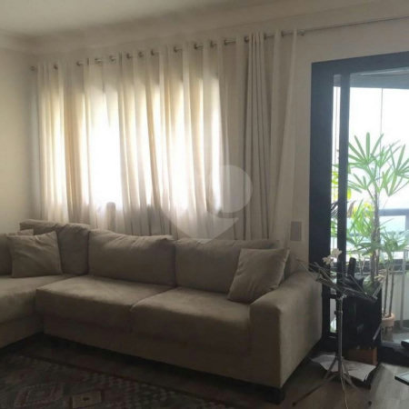 Apartamento à venda com 3 quartos, sendo 1 suíte,  em Vila Morumbi, São Paulo, SP