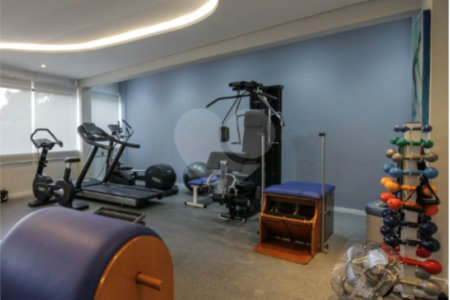 Apartamento à venda com 4 quartos, sendo 3 suítes, em Vila Andrade, São Paulo, SP