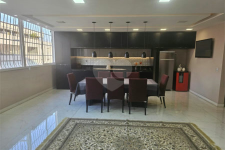 Apartamento à venda com 3 quartos, sendo 1 suíte, em Copacabana, Rio de Janeiro, RJ