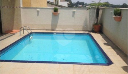 Sobrado à venda com 3 suítes em Horto Florestal, São Paulo, SP