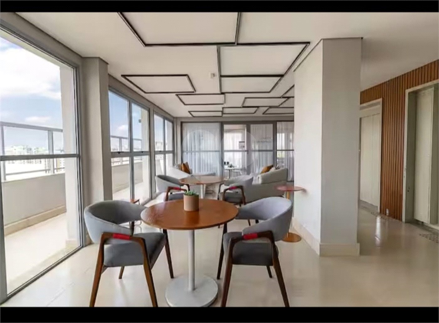 Apartamento à venda com 1 quarto em Indianópolis, São Paulo, SP