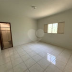 Casa à venda com 2 quartos, sendo 1 suíte, em Jardim Nair Maria, Salto, SP