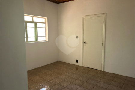 Casa para alugar com 6 quartos, sendo 3 suítes, no Centro, São Manuel, SP