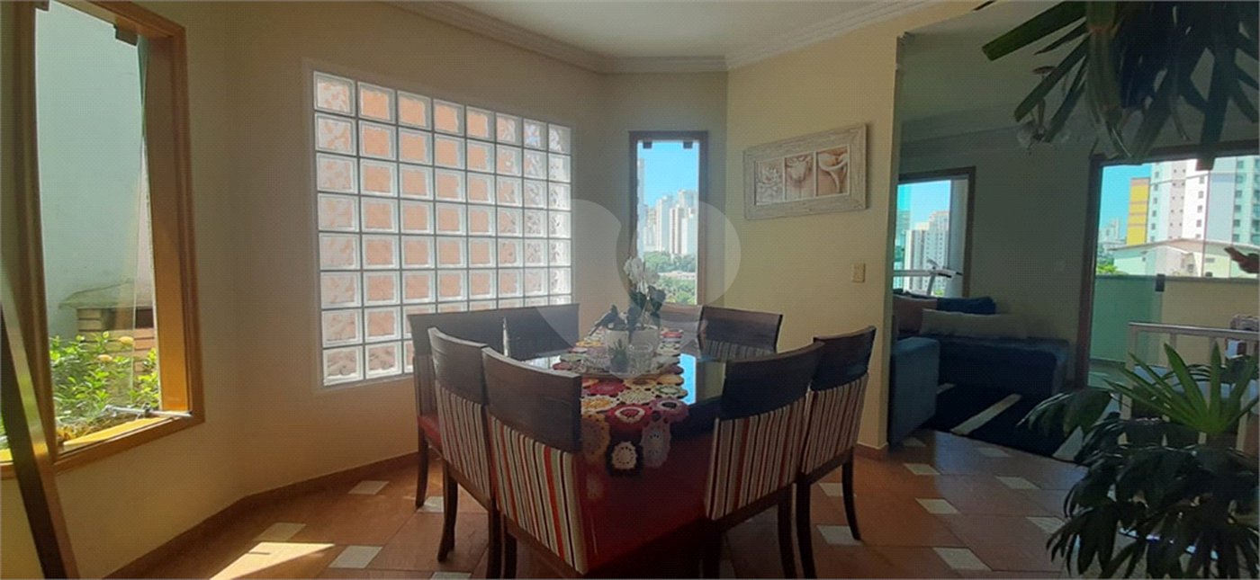 Casa à venda com 4 quartos, sendo 2 suítes,  em Jardim Paraíso, São Paulo, SP