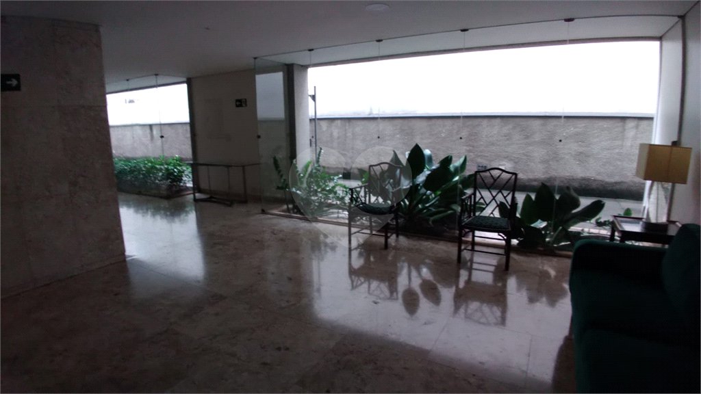 Apartamento à venda com 3 quartos, sendo 1 suíte, em Pinheiros, São Paulo, SP