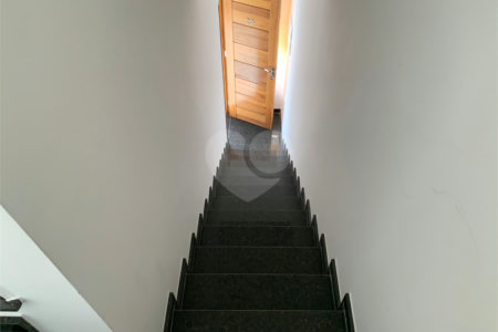 Casa à venda com 2 suítes no condomínio Residencial Napoles, São Paulo - SP