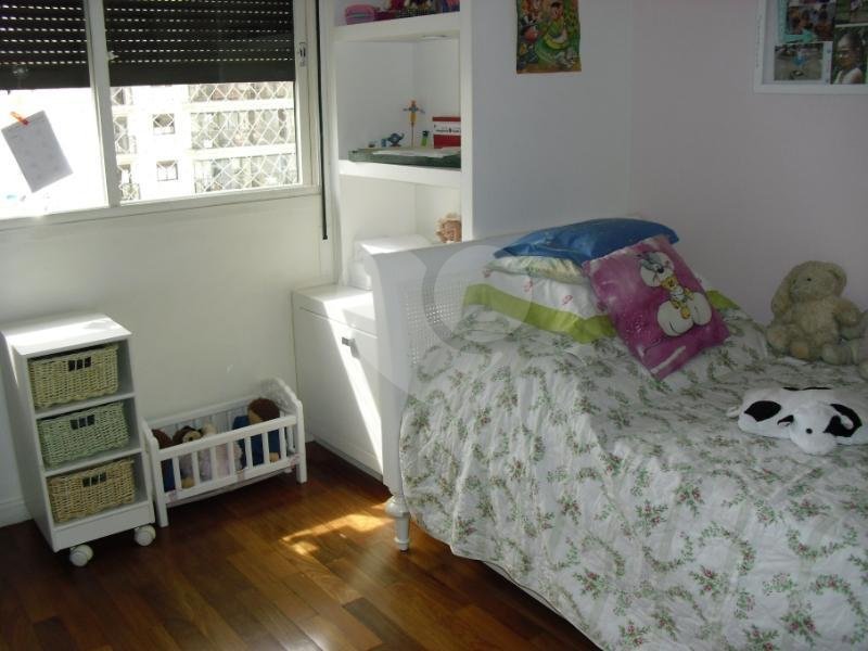 Cobertura à venda com 4 quartos, sendo 3 suítes, em Campo Belo, São Paulo, SP