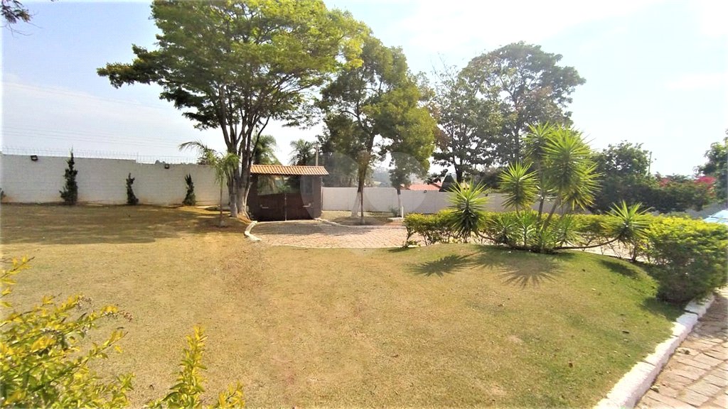 Chácara à venda com 6 quartos, sendo 4 suítes,  em Pinheirinho, Vinhedo, SP