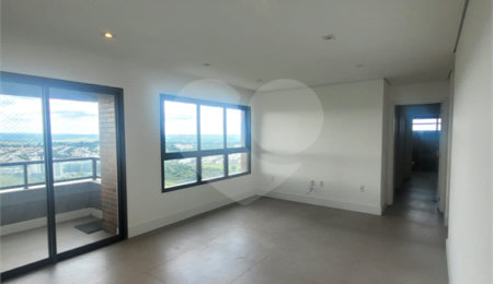 Apartamento à venda com 3 quartos, sendo 1 suíte,  em Parque Campolim, Sorocaba, SP