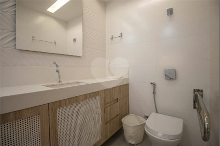 Apartamento à venda com 4 quartos, sendo 2 suítes,  em Tijuca, Rio de Janeiro, RJ