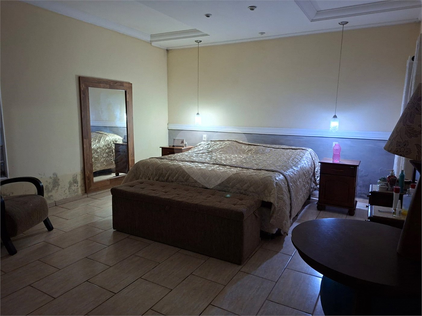 Chácara à venda com 3 quartos, sendo 1 suíte,  em Ribeirãozinho, Alambari, SP