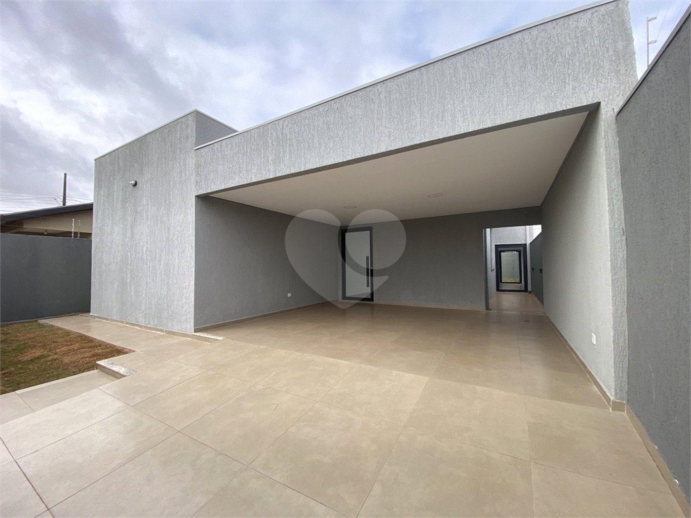 Casa à venda com 3 suítes em Jardim Estoril, Ponta Porã, MS