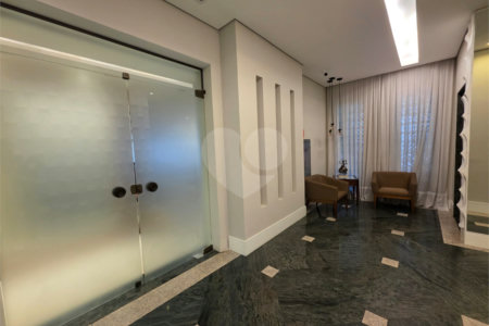 Apartamento à venda com 2 quartos, sendo 1 suíte, em Vila Olímpia, São Paulo, SP