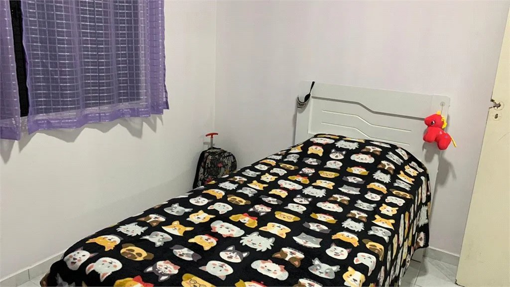 Sobrado à venda com 3 quartos, sendo 1 suíte, em Jardim Esmeralda, São Paulo, SP